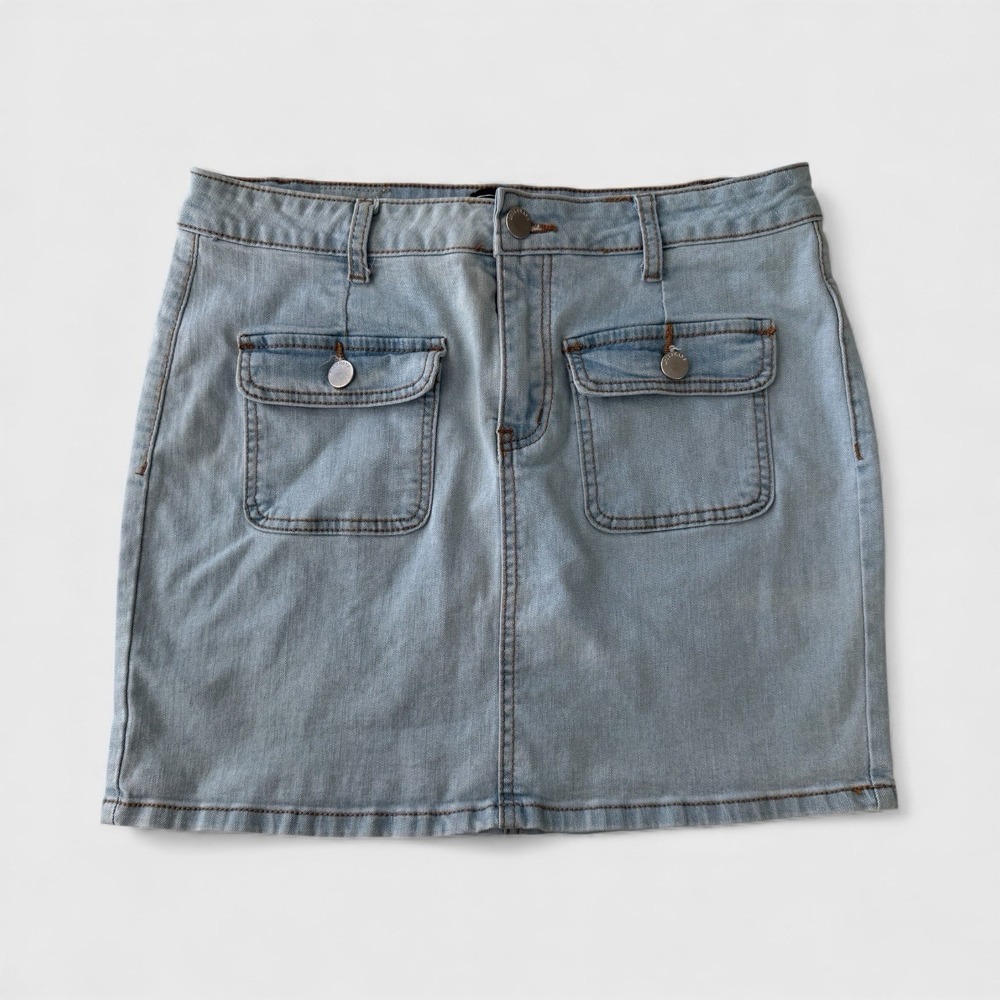 Iris Mini Jean Skirt Utility Pocket Light Wash Denim‎ Stretch Y2K  Women's L